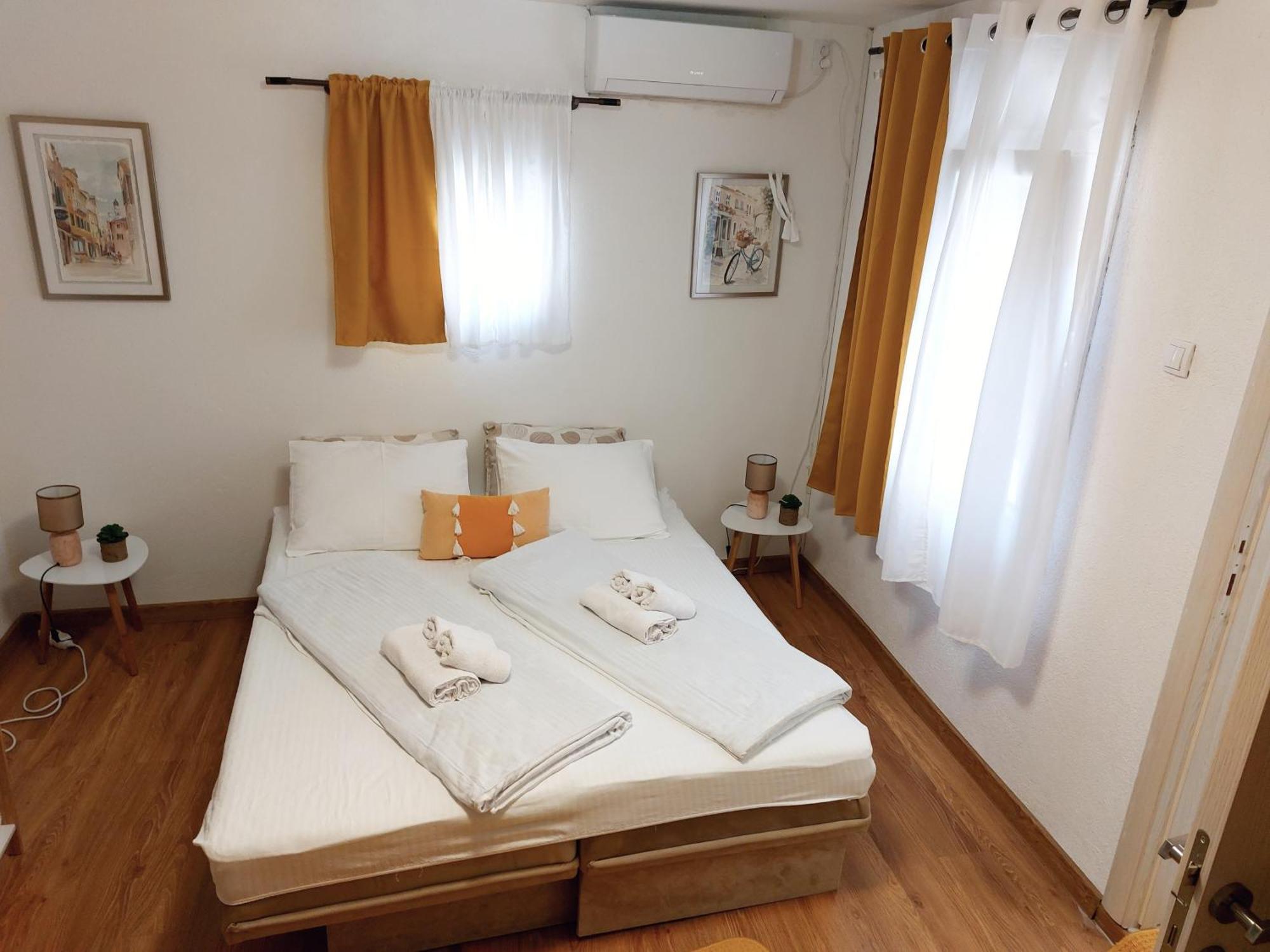 Ljubovic Apartman Podgorica Exterior foto